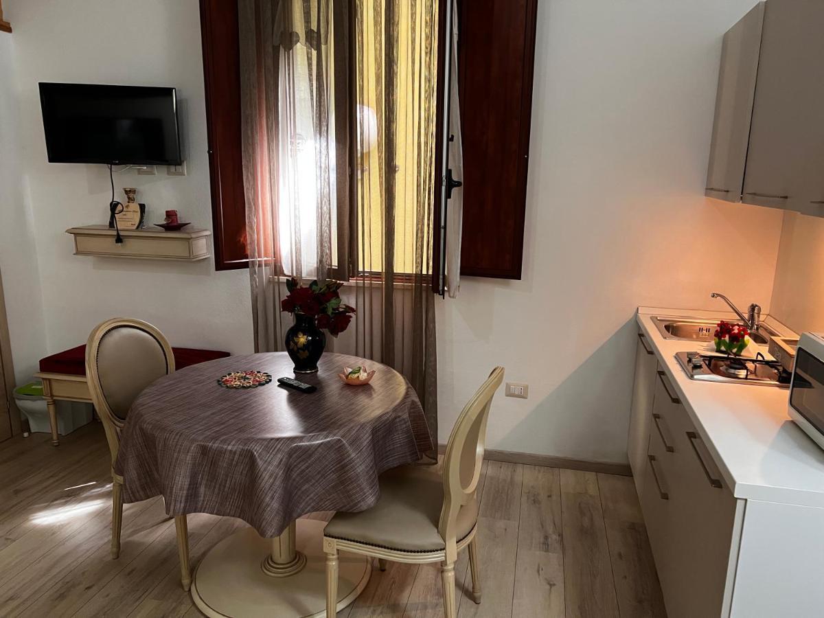 Appartamentino Louis Cagliari Esterno foto